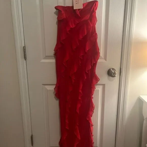 Oh Polly Nevali Bandeau Ruffle Dress NWT! - Picture 4 of 10